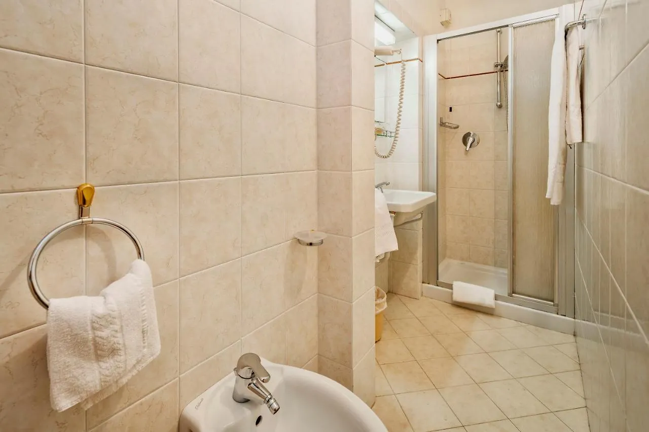 קורטינה ד'אמפזו Hotel Corona איטליה