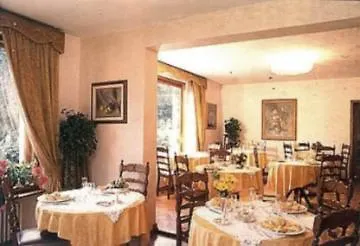 קורטינה ד'אמפזו Hotel Corona