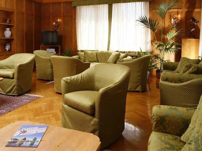 קורטינה ד'אמפזו Hotel Corona איטליה